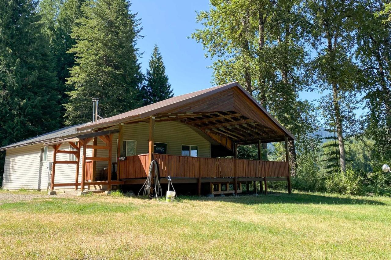 Private 2-Acre Retreat With Mtn Views, Walk To River Saint Maries エクステリア 写真