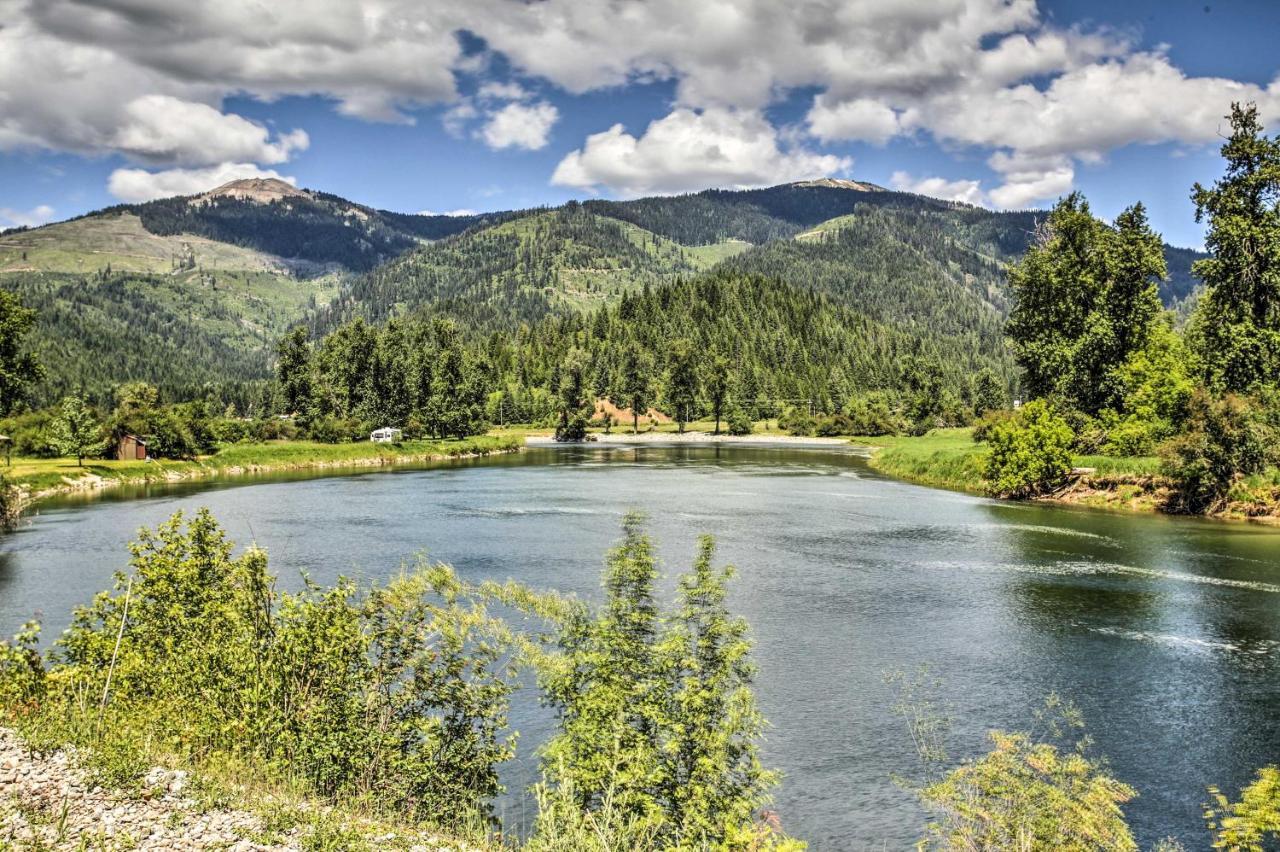 Private 2-Acre Retreat With Mtn Views, Walk To River Saint Maries エクステリア 写真
